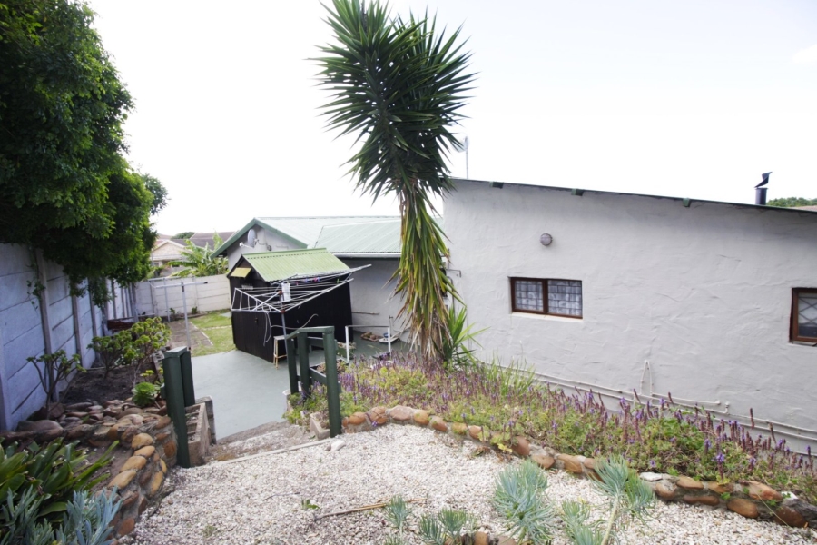 4 Bedroom Property for Sale in Aston Bay Eastern Cape